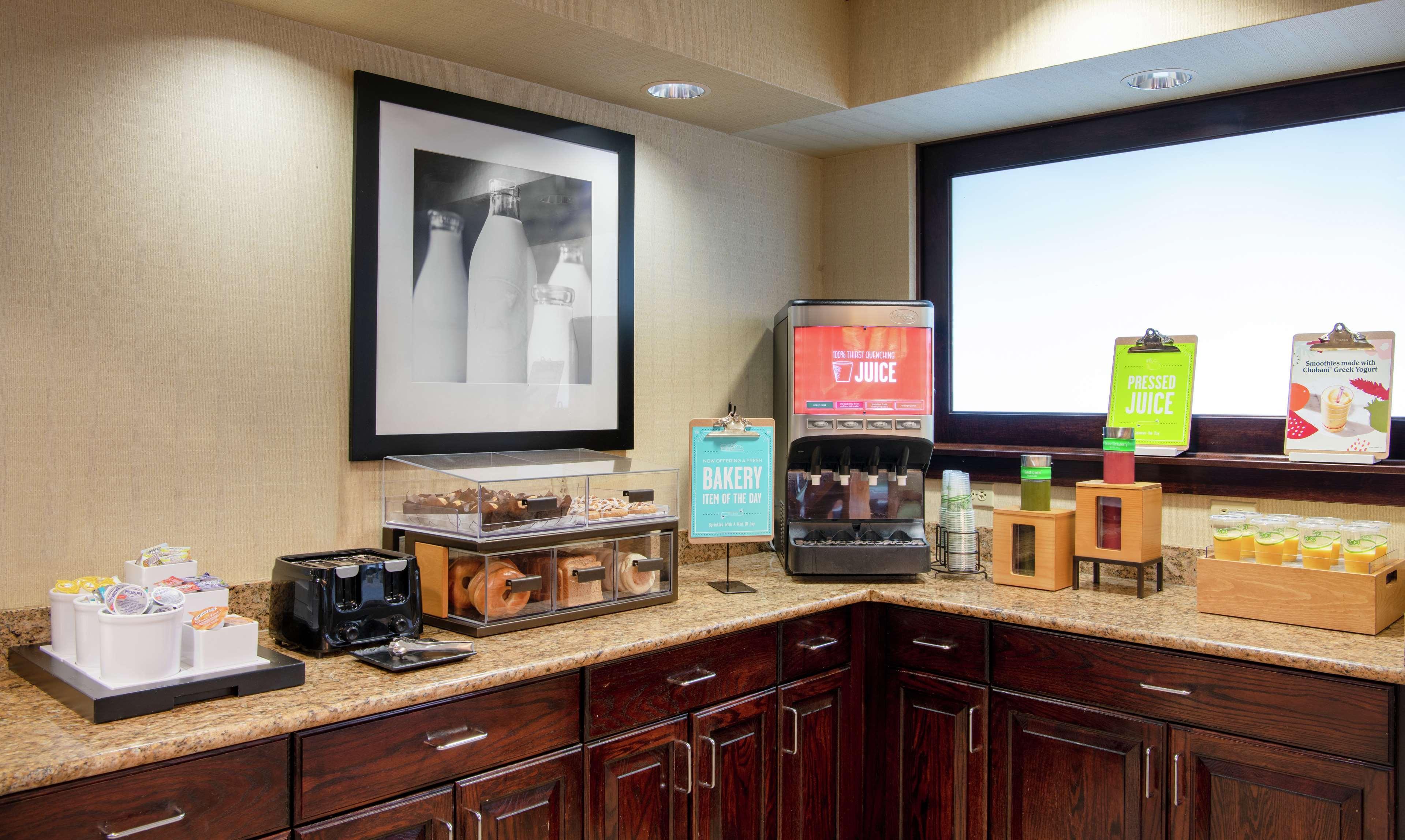 Hampton Inn Cleveland-Solon Buitenkant foto