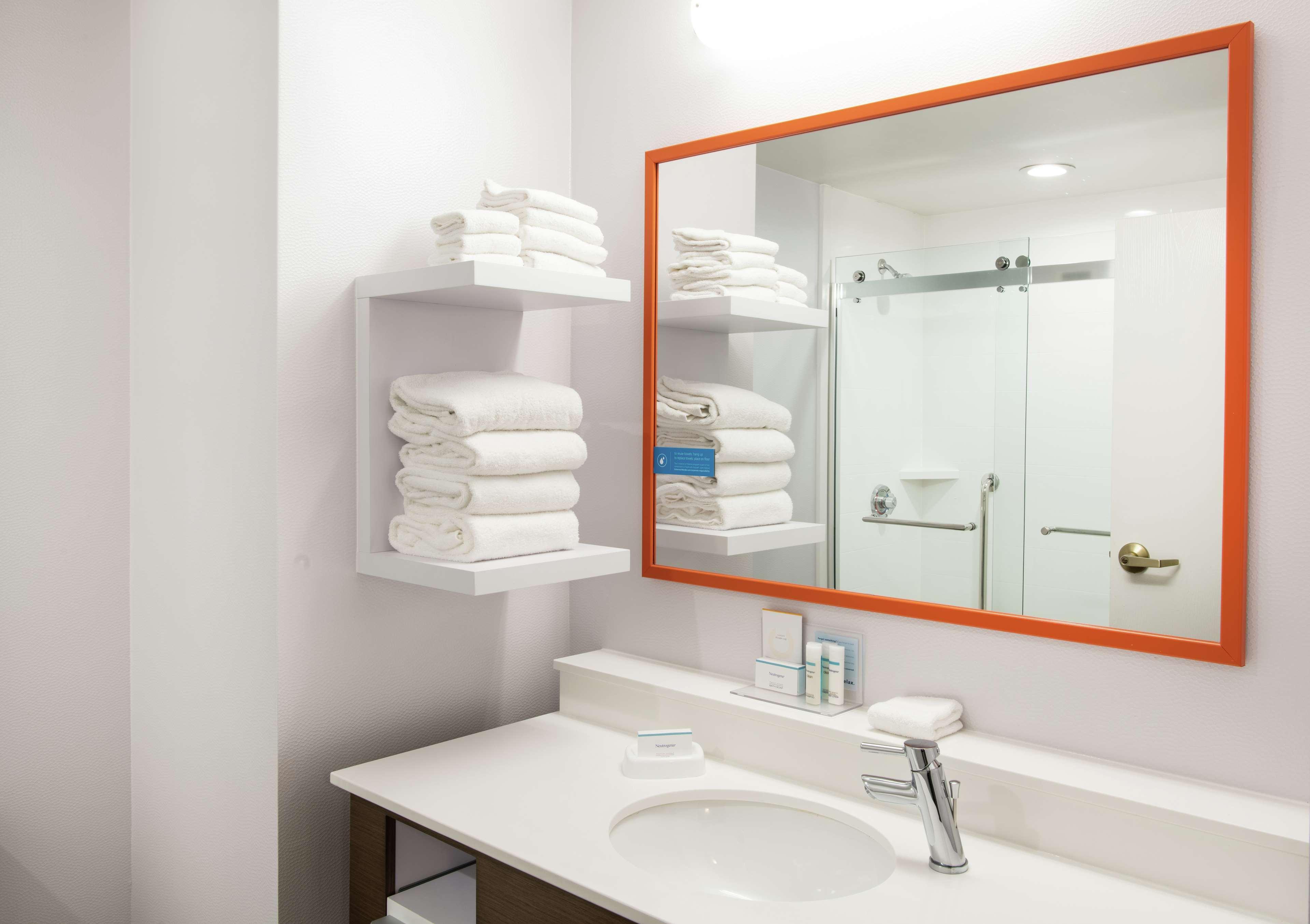 Hampton Inn Cleveland-Solon Buitenkant foto