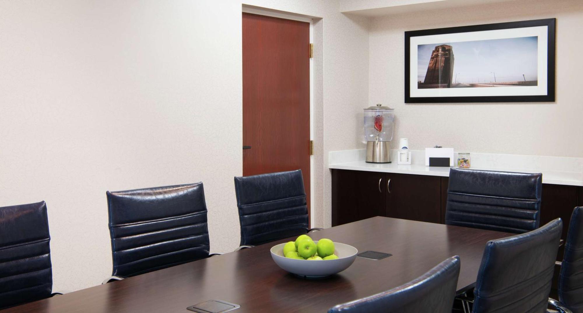 Hampton Inn Cleveland-Solon Buitenkant foto