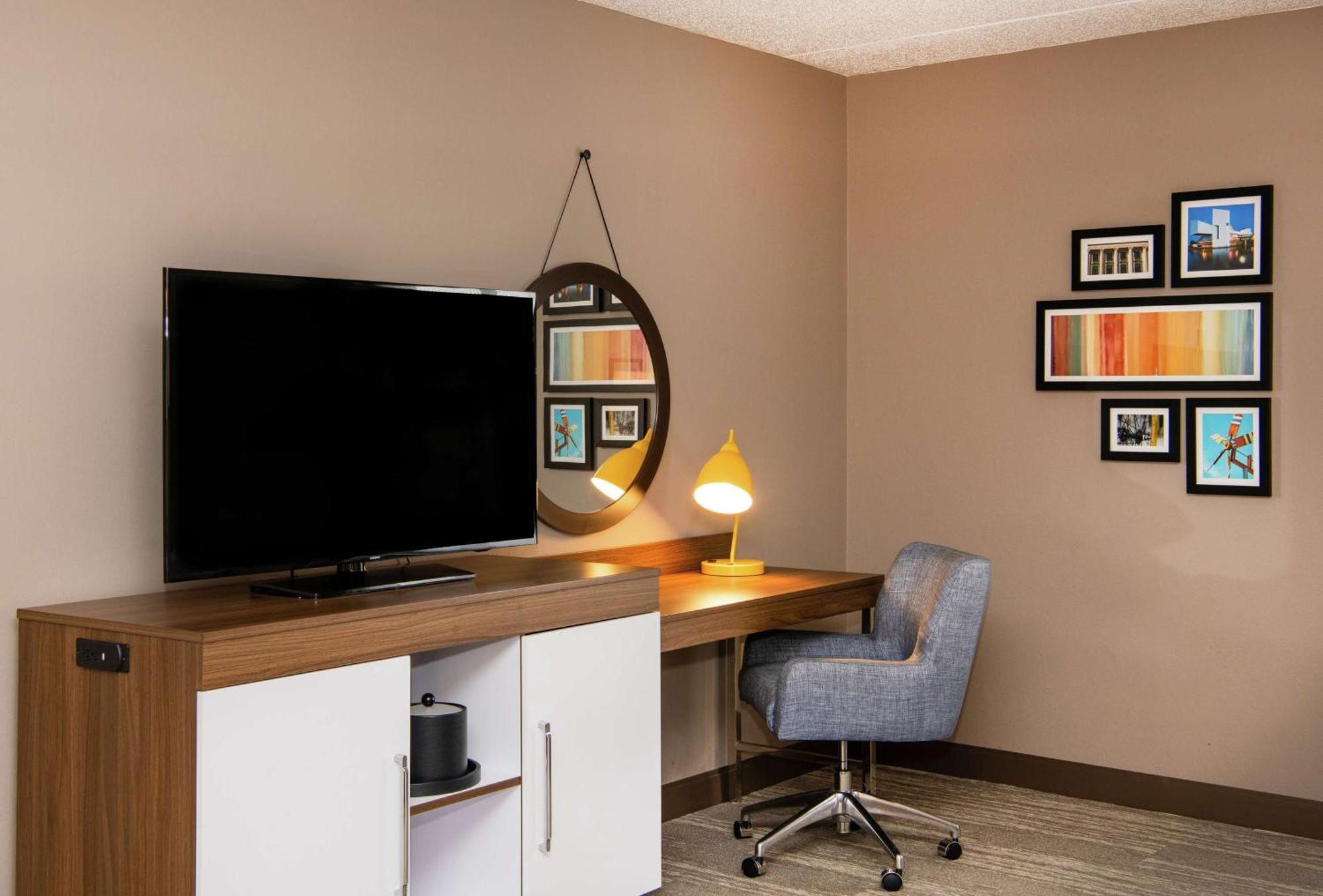 Hampton Inn Cleveland-Solon Buitenkant foto